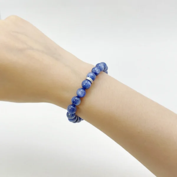 This Kyanite Bracelet supports clarity, calm thinking and confident communication. Its energy helps you express yourself honestly, remain composed during setbacks, and maintain focus under pressure. Known for its ability to align energy smoothly without holding negativity, it is ideal for work meetings, emotional conversations, and moments requiring mental steadiness.