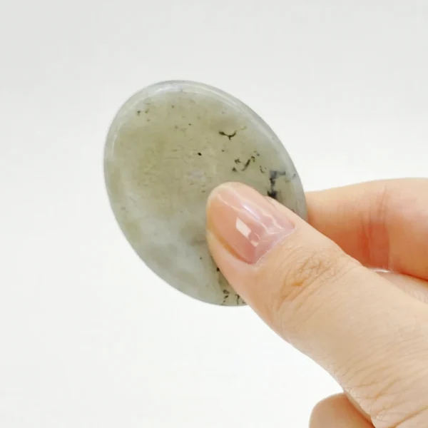 Labradorite Worry Stone strengthens intuition, protects your energy, and supports transformation. Hold luminous clarity in your palm—bring this stone home today.
